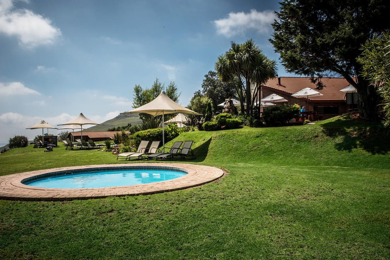 First Group Qwantani Harrismith Exterior foto